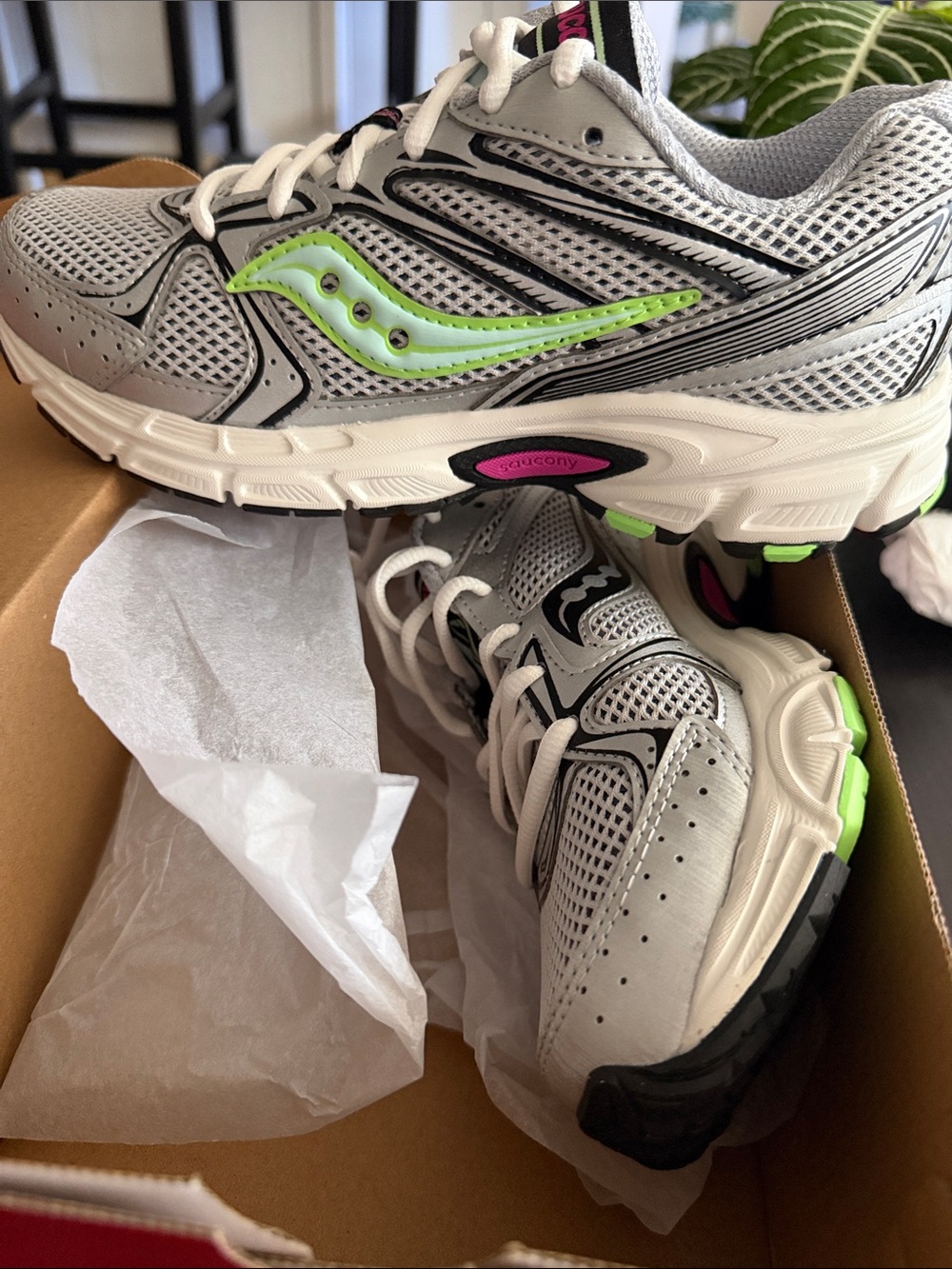 Saucony Ride Millennium Women’s sneakers